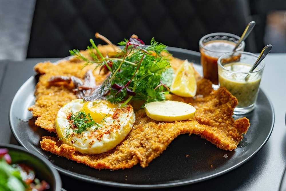 schnitzel forever opens in hoxton