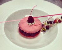 Turkish delight and raspberry meringue at Pont St