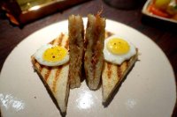 Jamon, manchego toastie, quail’s eggs