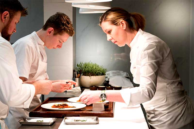 core by clare smyth good food guide 2019