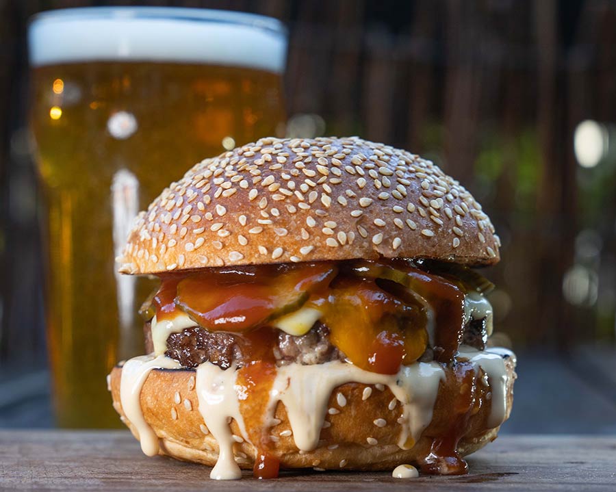 Filthy Buns are bringing their burgers to Dalston's Three Compasses