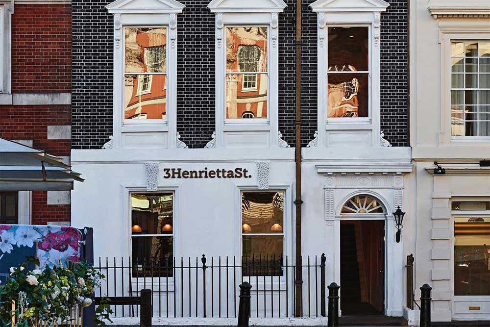 3 Henrietta Street is a 4-in-1 building with Pivot, Lilly's, El Ta'Koy and Gentlemen Baristas all taking up residence