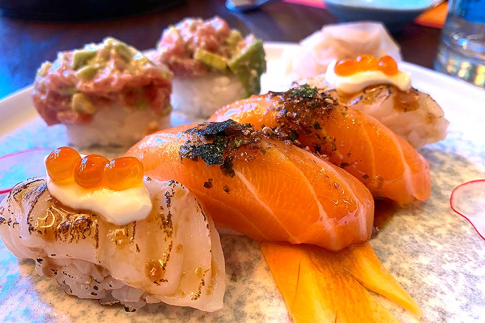 sushi at jiji islington