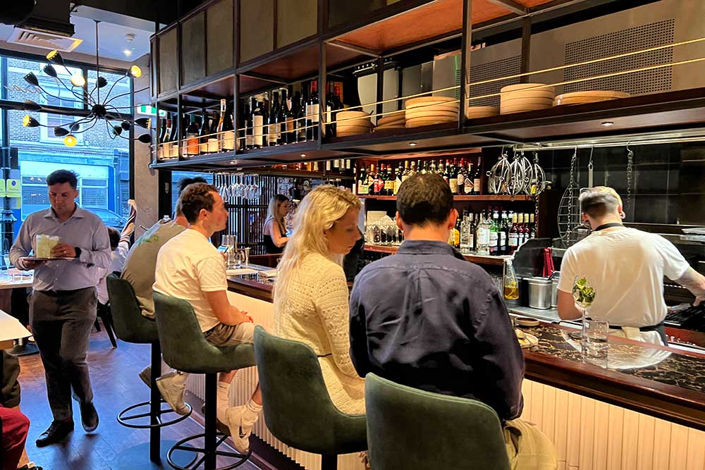 caia wine bar review notting hill london