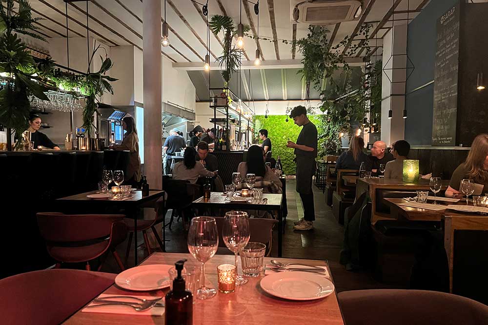 sarap filipino bistro restaurant review london