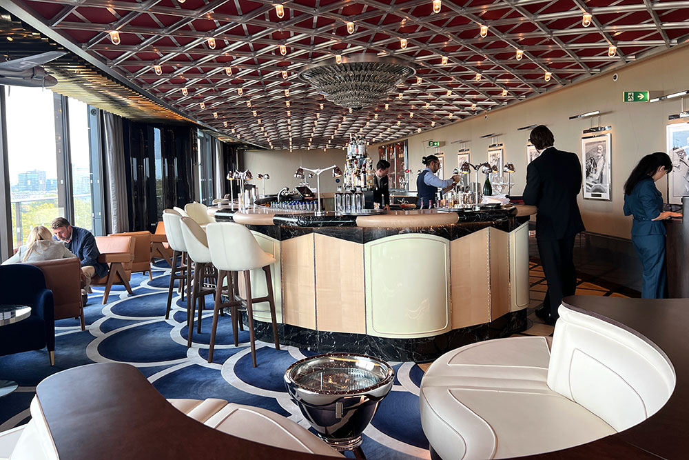 Brooklands restaurant and bar at the peninsula london