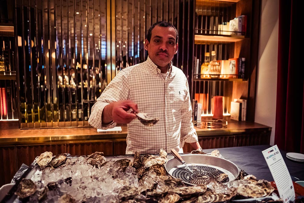 Rocks were on oyster duty with Connemara oysters on the night