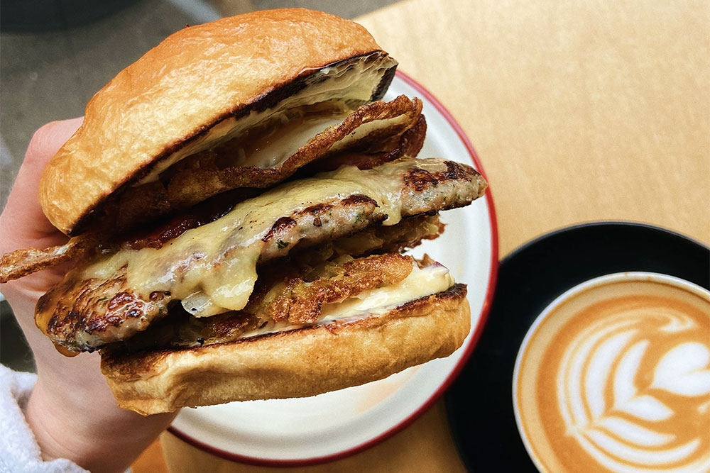 no drama burger at the bush tavern