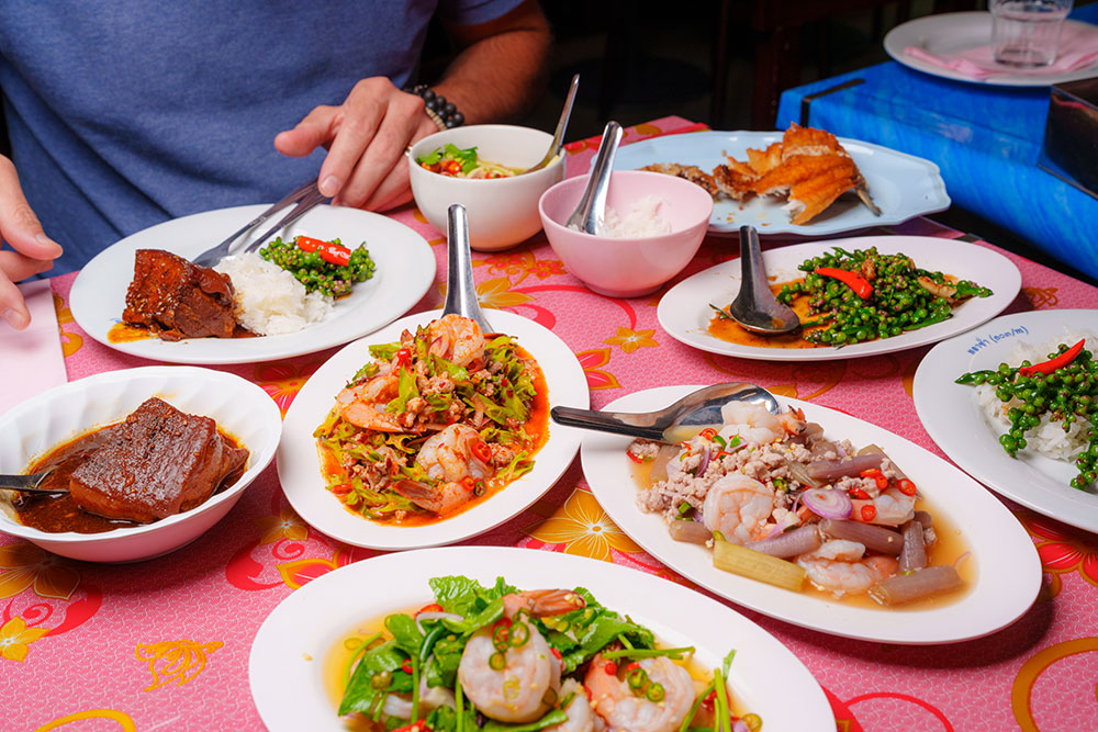 plaza khao gaeng borough yards