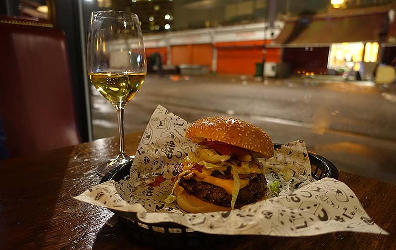 Lucky Chip Burgers and Wine