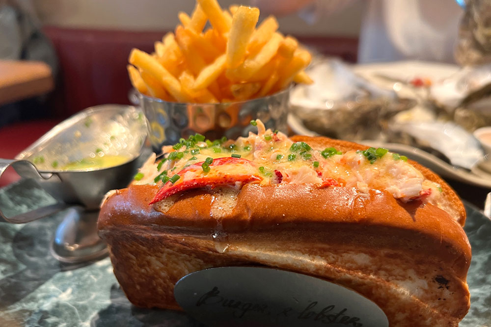 lobster roll burger and lobster