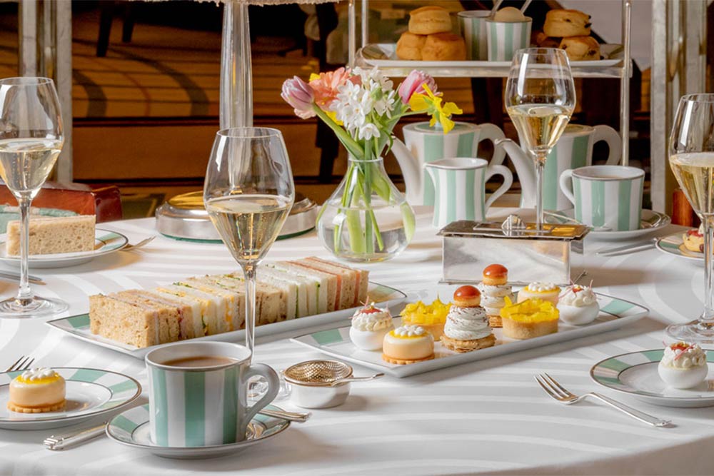 The claridges afternoon tea london