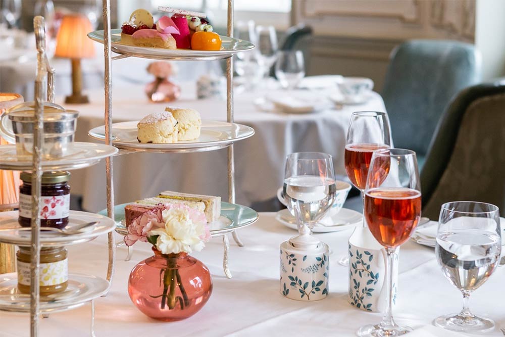 The fortnums afternoon tea london