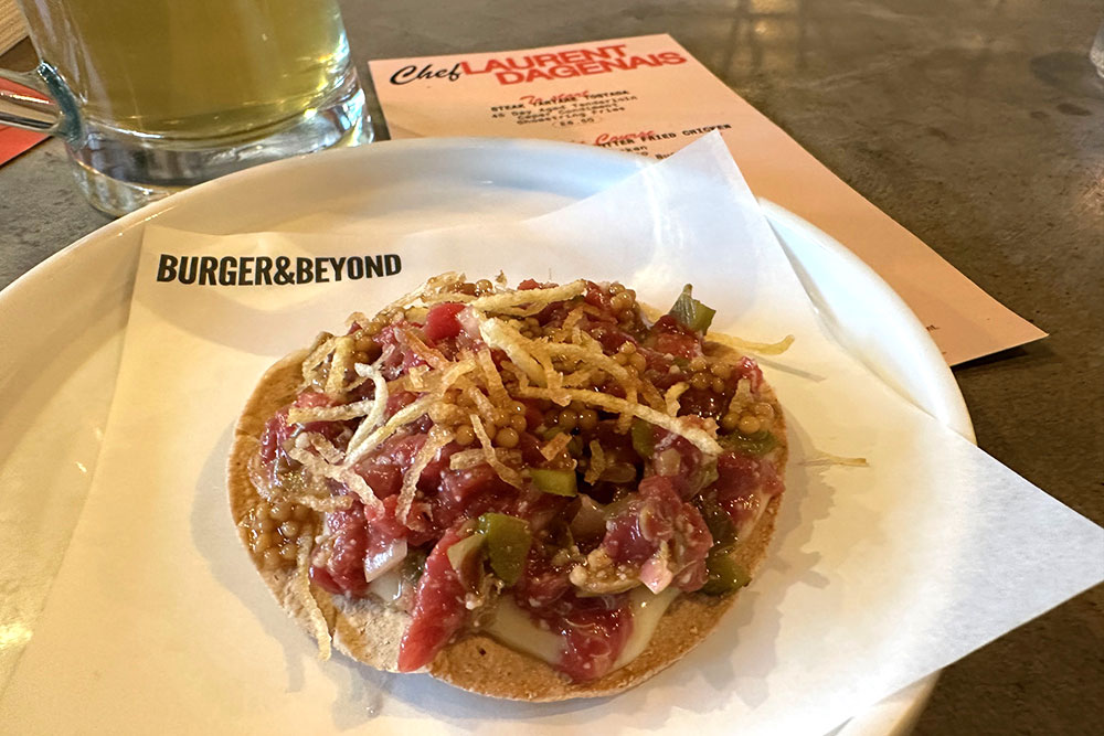 Burger & Beyond (Shoreditch) - Steak tartare tostada