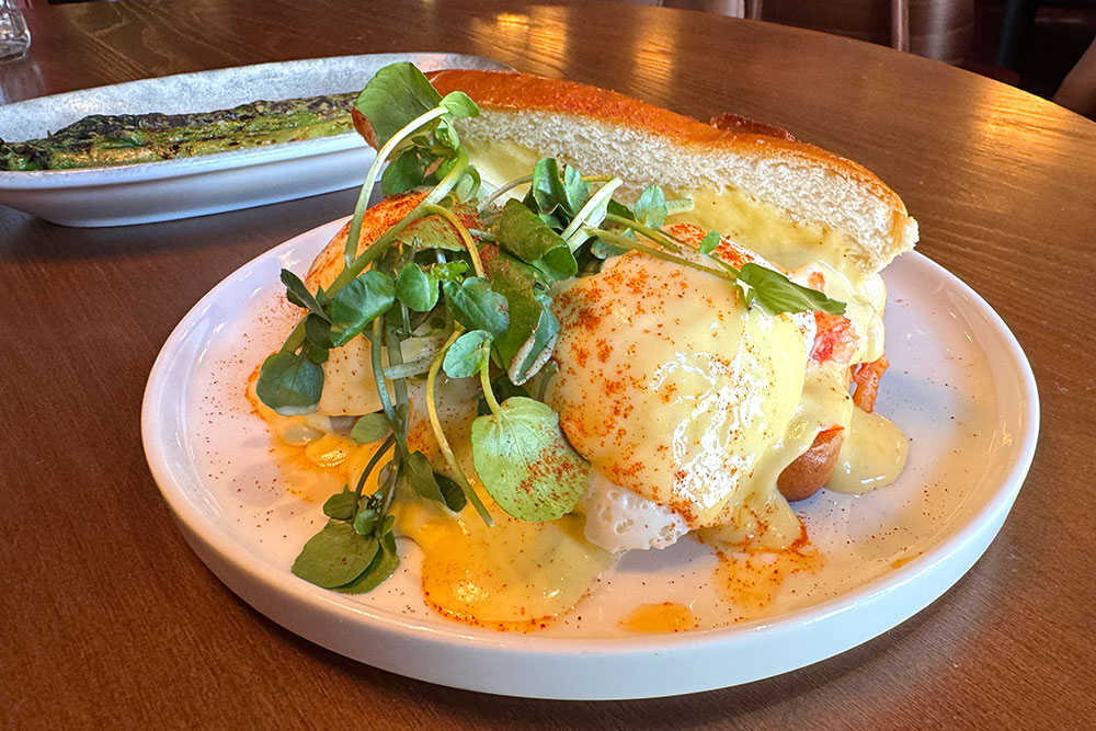 brunch at burger and lobster kensington