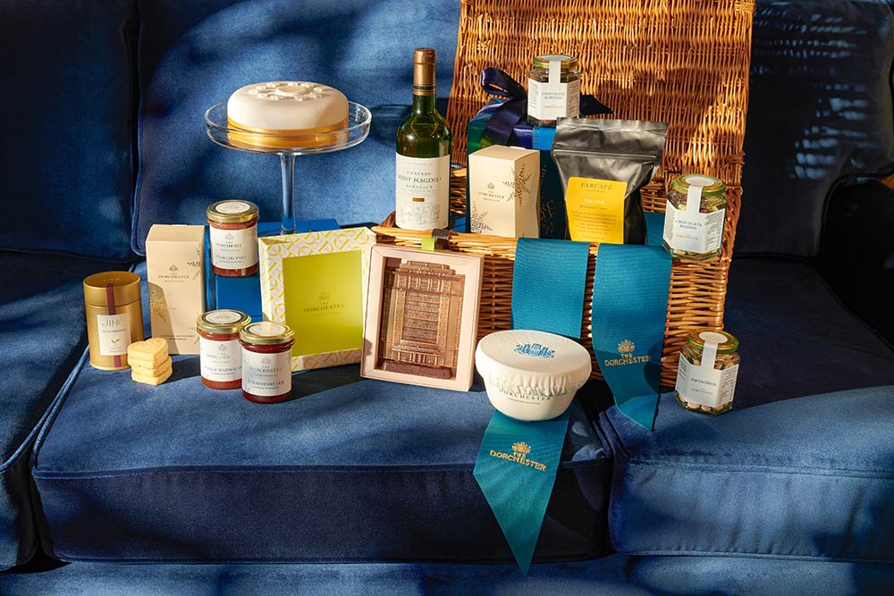 de beauvoir delil christmas hampers