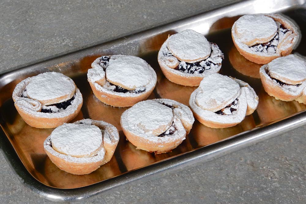 toklas mince pies london