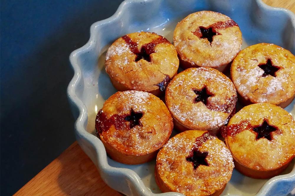 LONDON'S BEST MINCE PIES