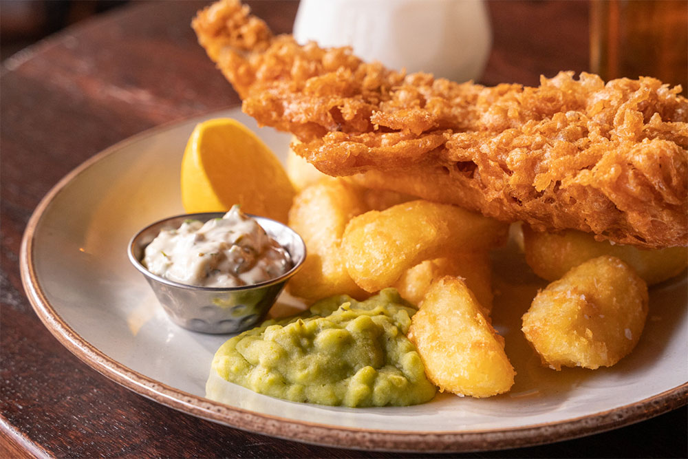 Try out new Islington pub The Peacock with 50% off food this October