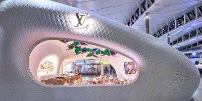 Louis Vuitton have opened Le Café by Cyril Lignac in their store at Heathrow