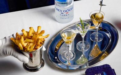 A martini and chips pop-up bar is coming to Soho