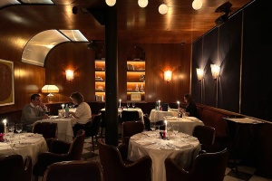 Test Driving The Dover - a glamorous NYC-style Italian restaurant in Mayfair